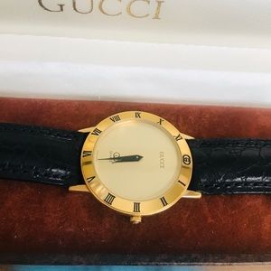 Gucci VTG gold plated watch 3001m new battery